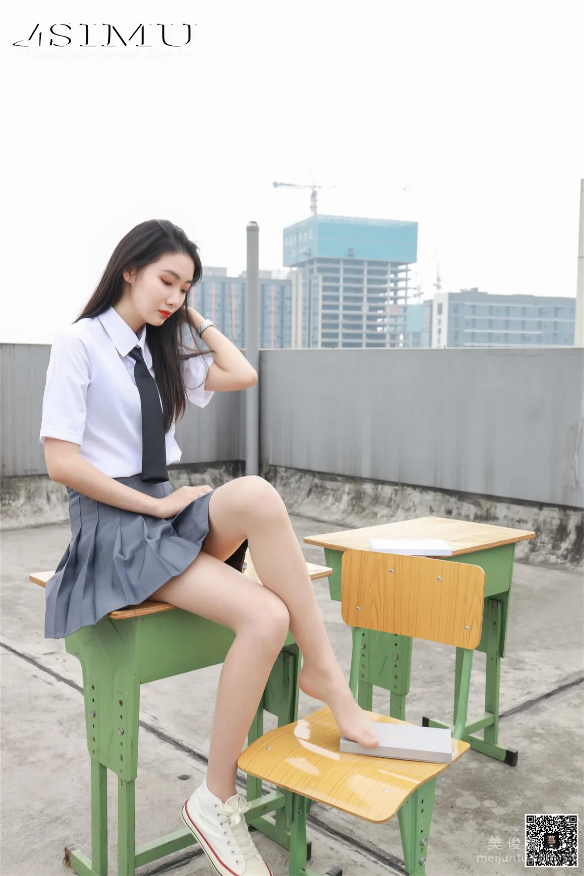 Xin Mo: SiMu SM223 photo 14