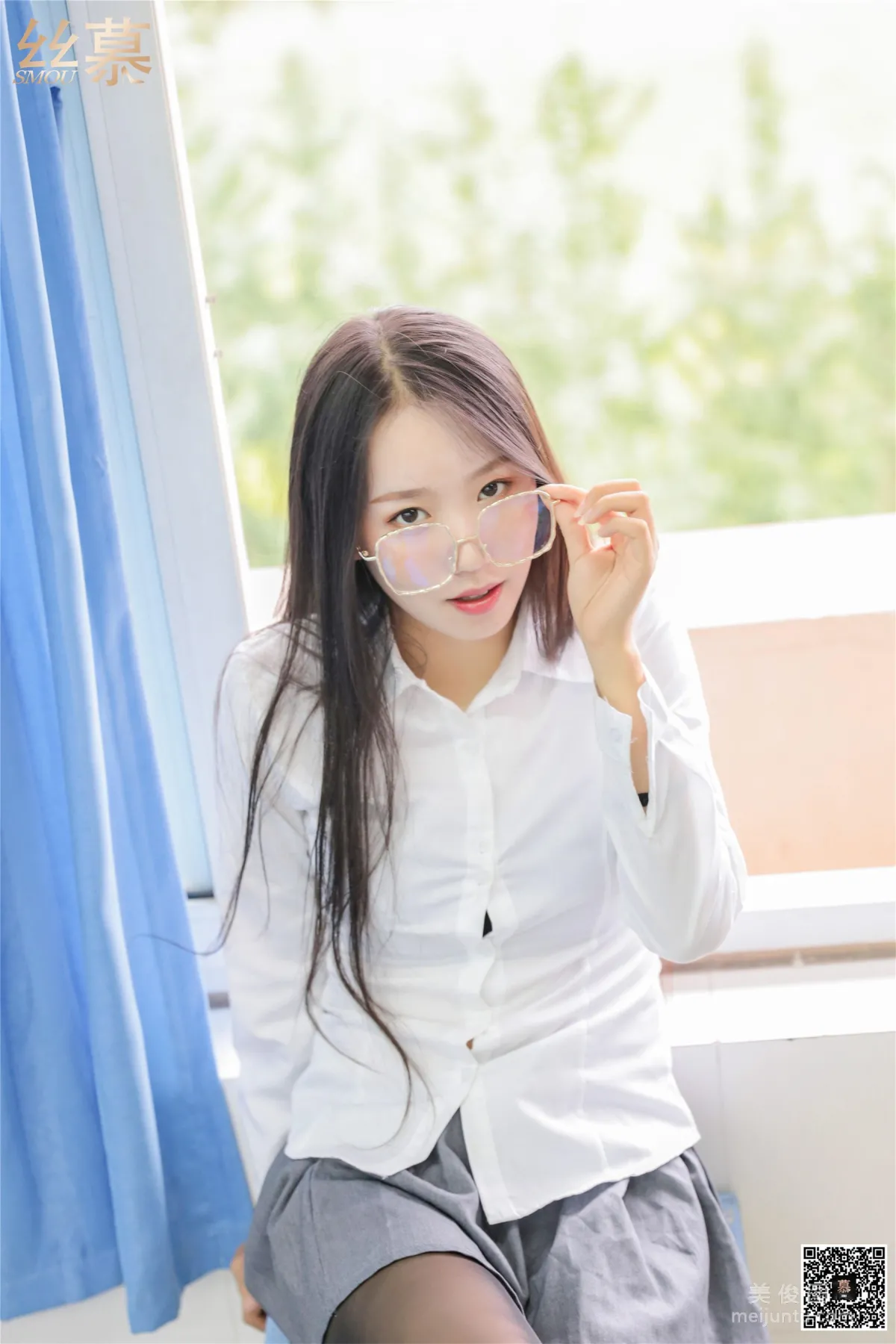 Si Ni: SiMu SM299 photo 61