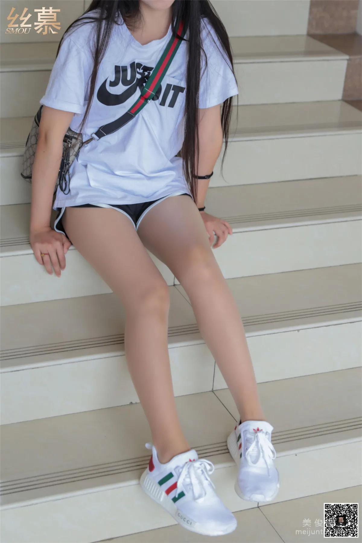 Si Ni: SiMu SM299 photo 74