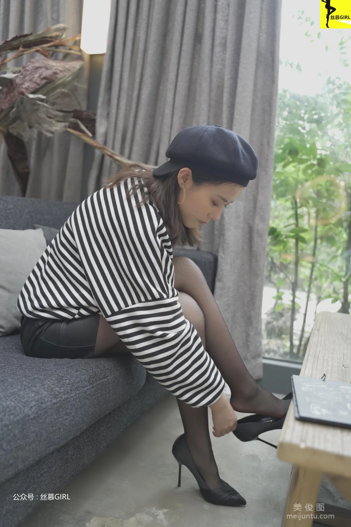 Si Yue: SiMu No. 025 photo 55