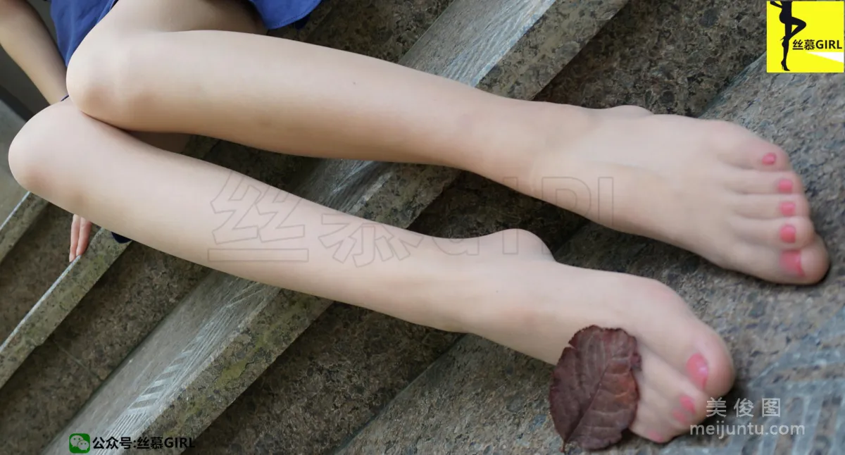 [SiMu] Issue 001 Qiuqiu 'Flesh-Colored Stockings on the Tail of Summer' photo 79