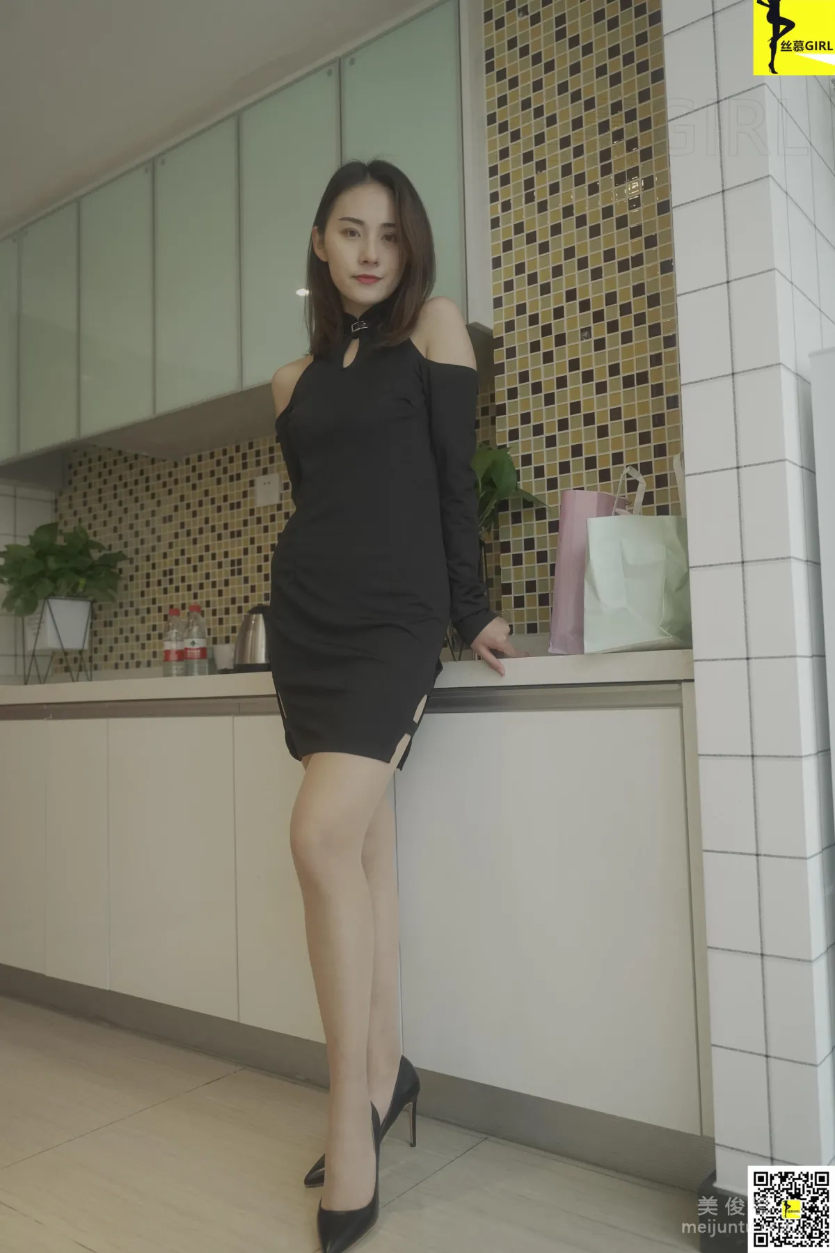 Ting Yi: SiMu No. 053 photo 78