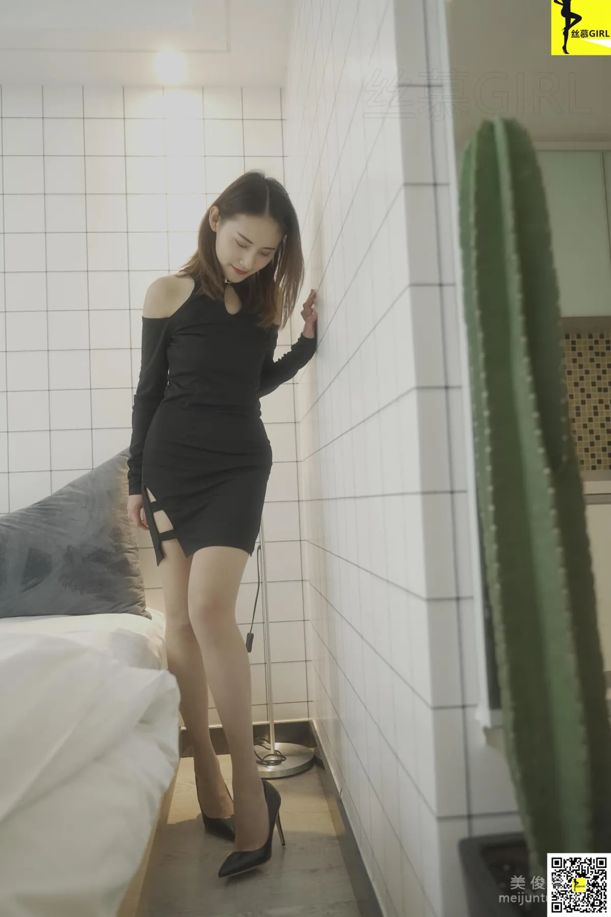 Ting Yi: SiMu No. 053 photo 16