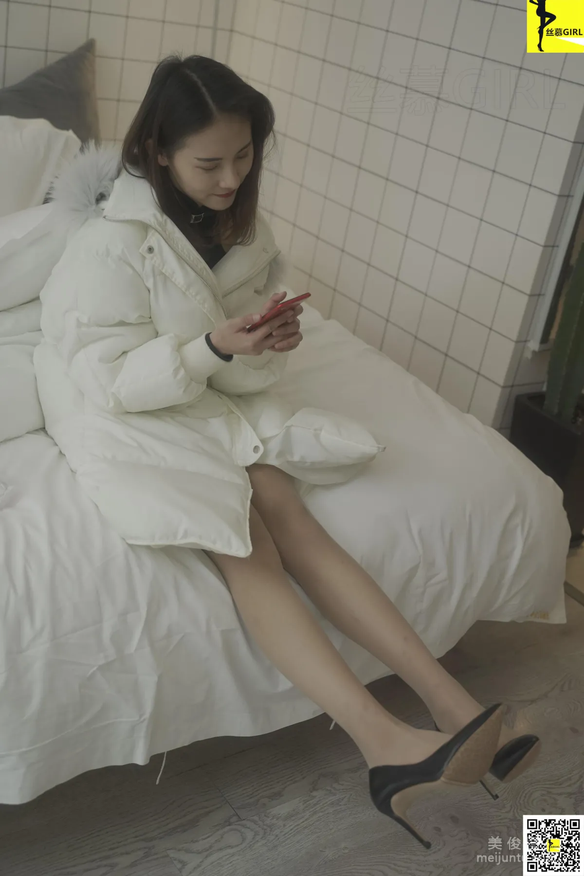 Ting Yi: SiMu No. 053 photo 10