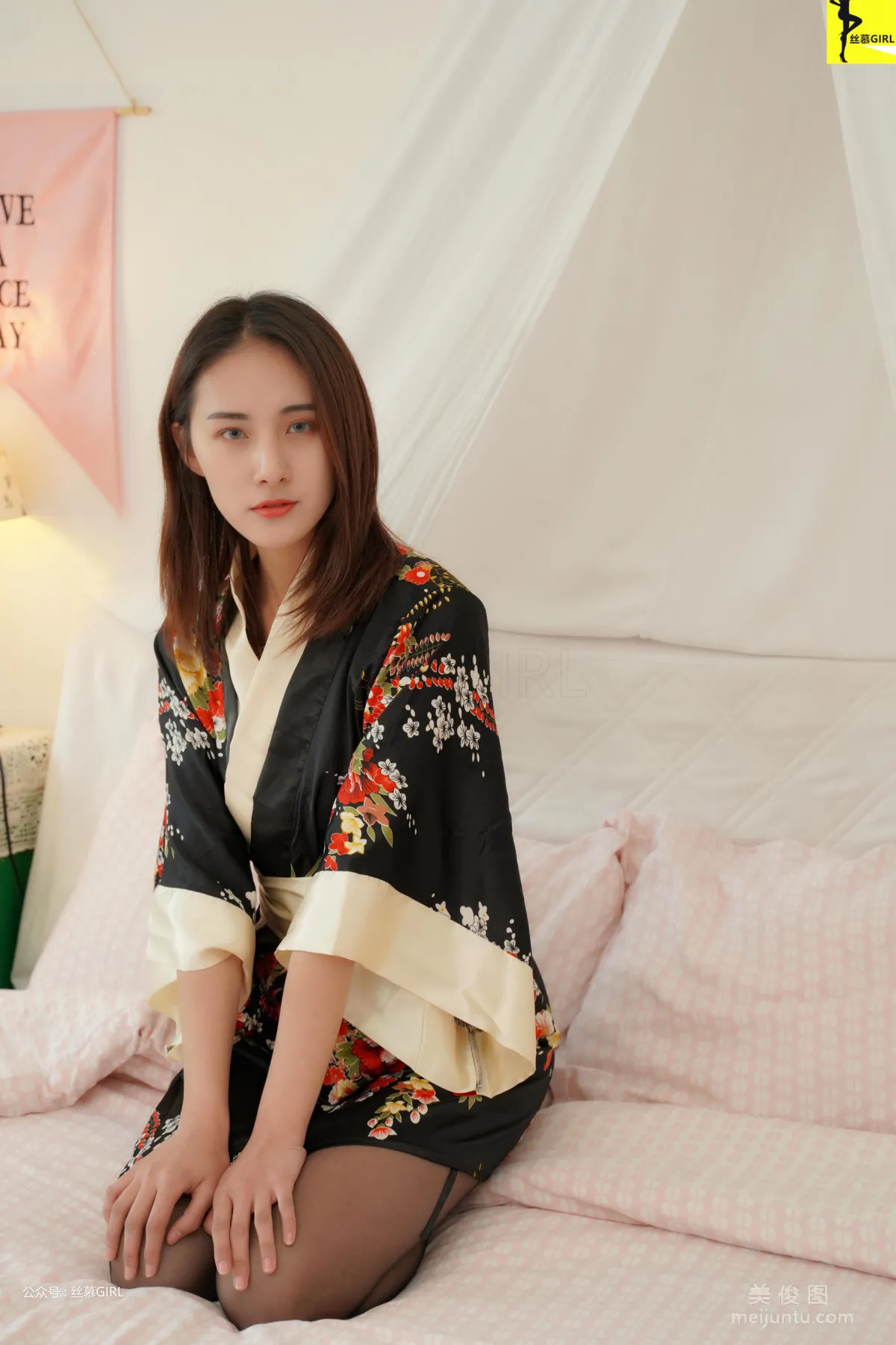 Ting Yi: SiMu No. 040 photo 46