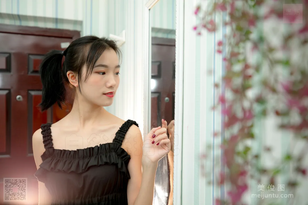 [SiHua] SH060 Yao Yao, Meeting This Cute Girl Again photo 3