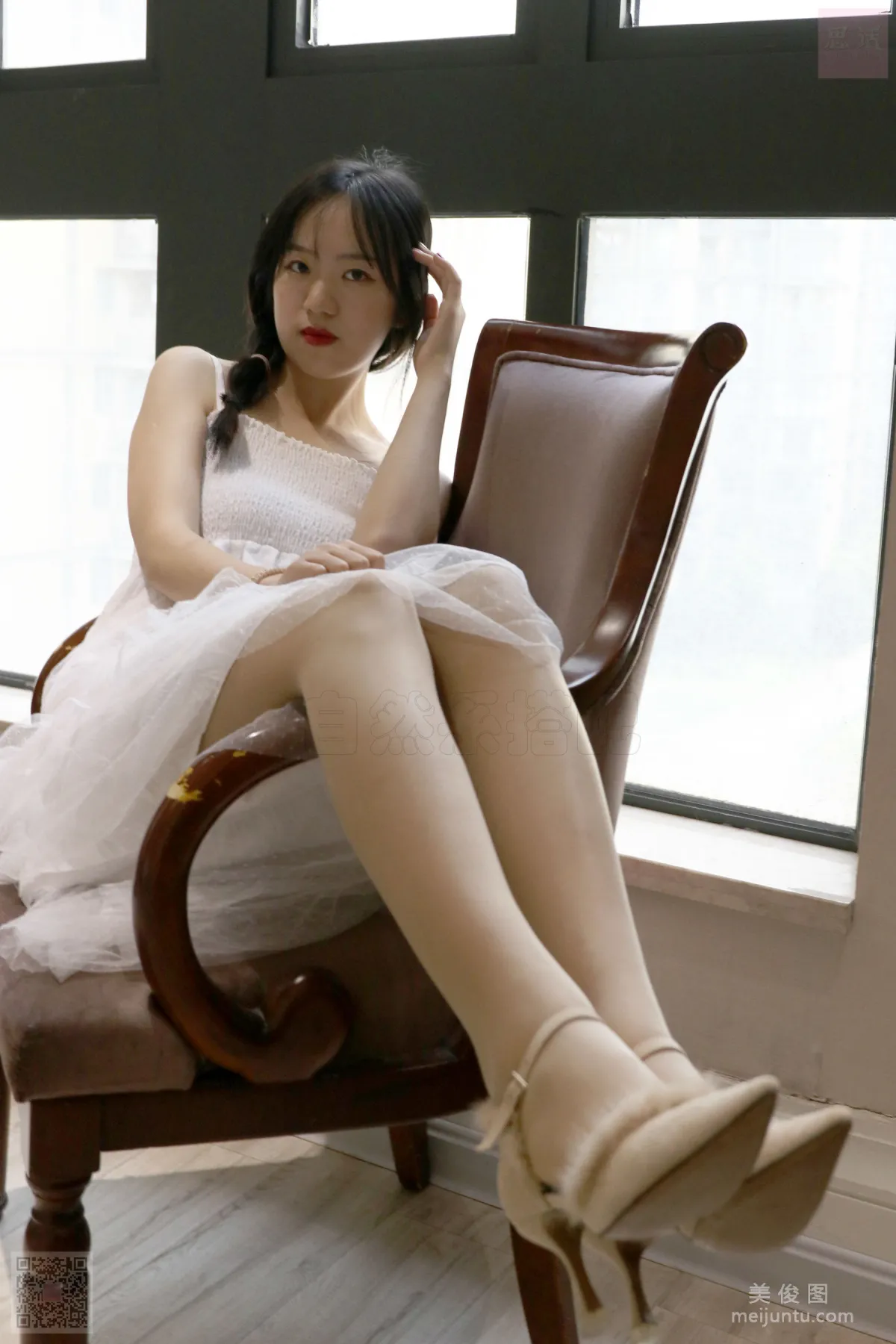[SiHua] SH033 Zi Qi, Braided-Hair Girl in a White Dress photo 23