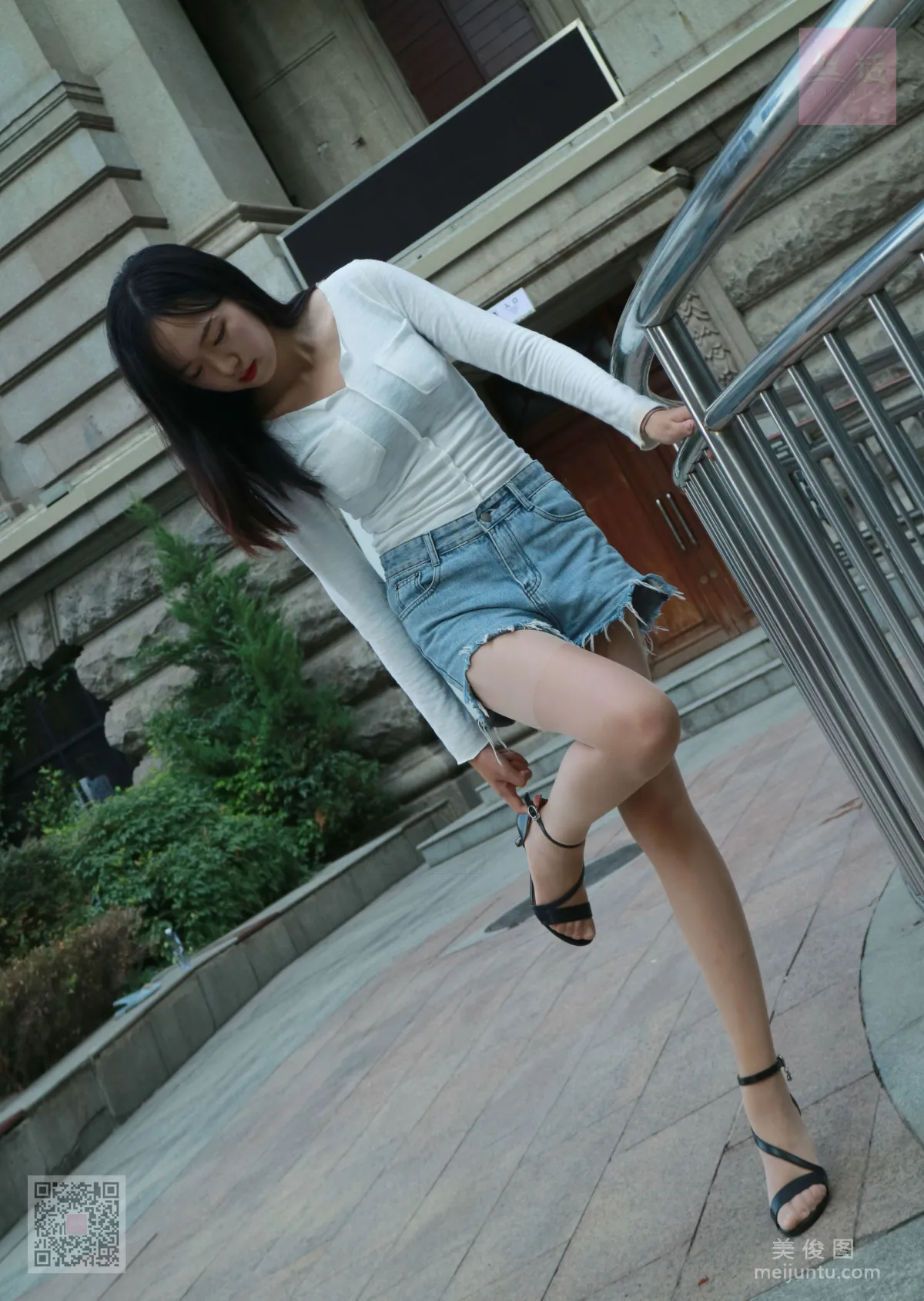 [SiHua] SH010 Zi Qi, Similar Street Snap photo 8