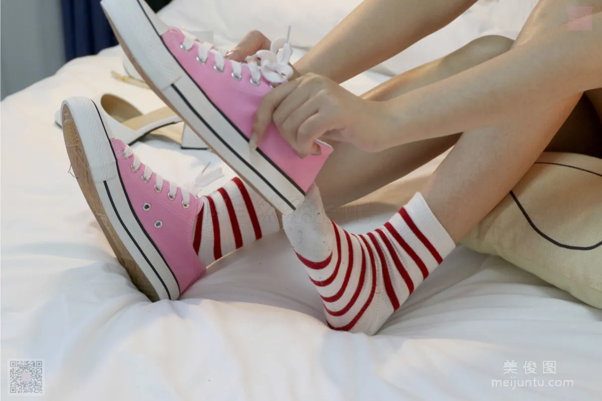 [SiHua] SH048 Su Yu, Miss Su Juyu Changes Her Stockings photo 76