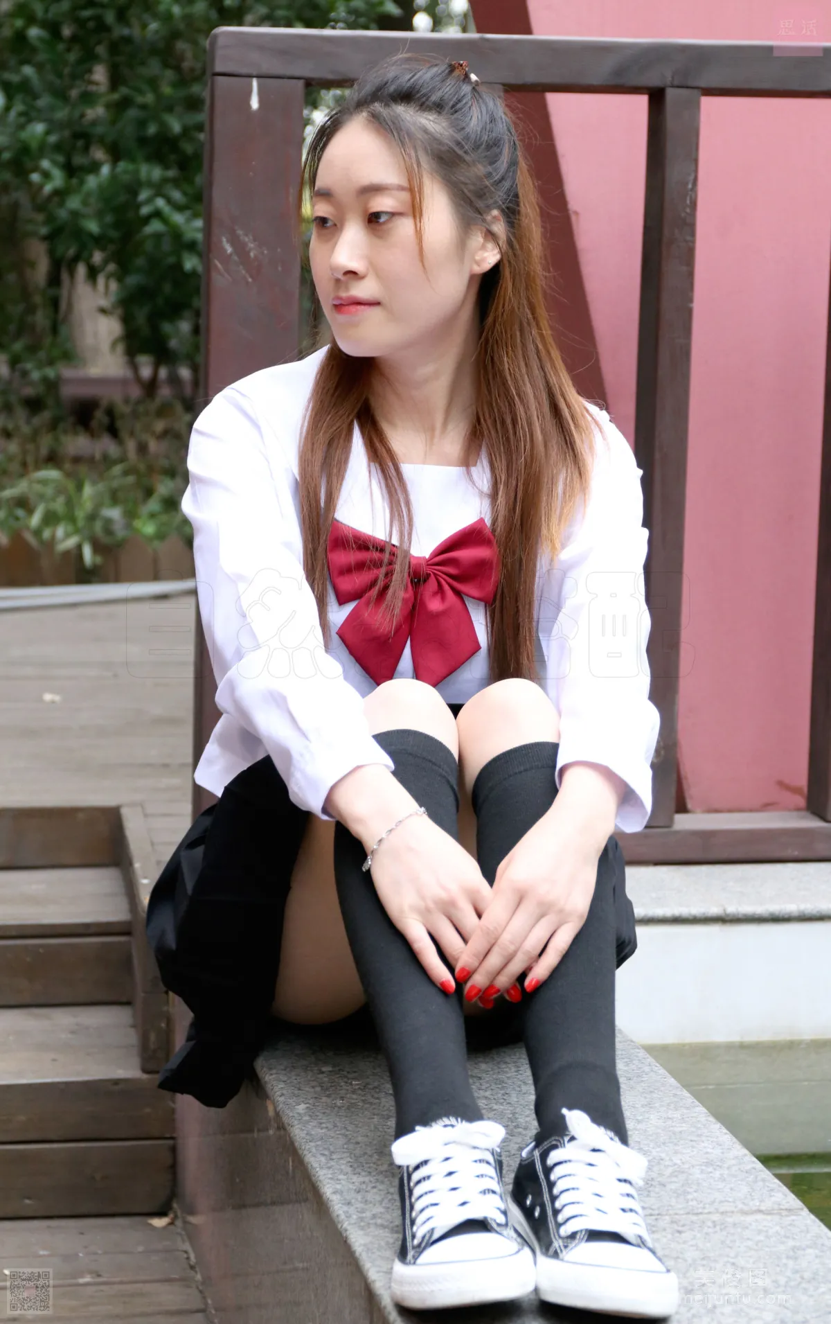 [思話SiHua] SH041 伊一 - JK的第一次嘗試 29