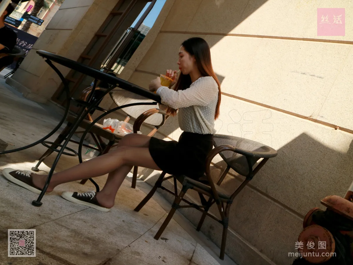 [SiHua] SH002 Jia Xin, Stockings Shoot in the Busy Downtown photo 70