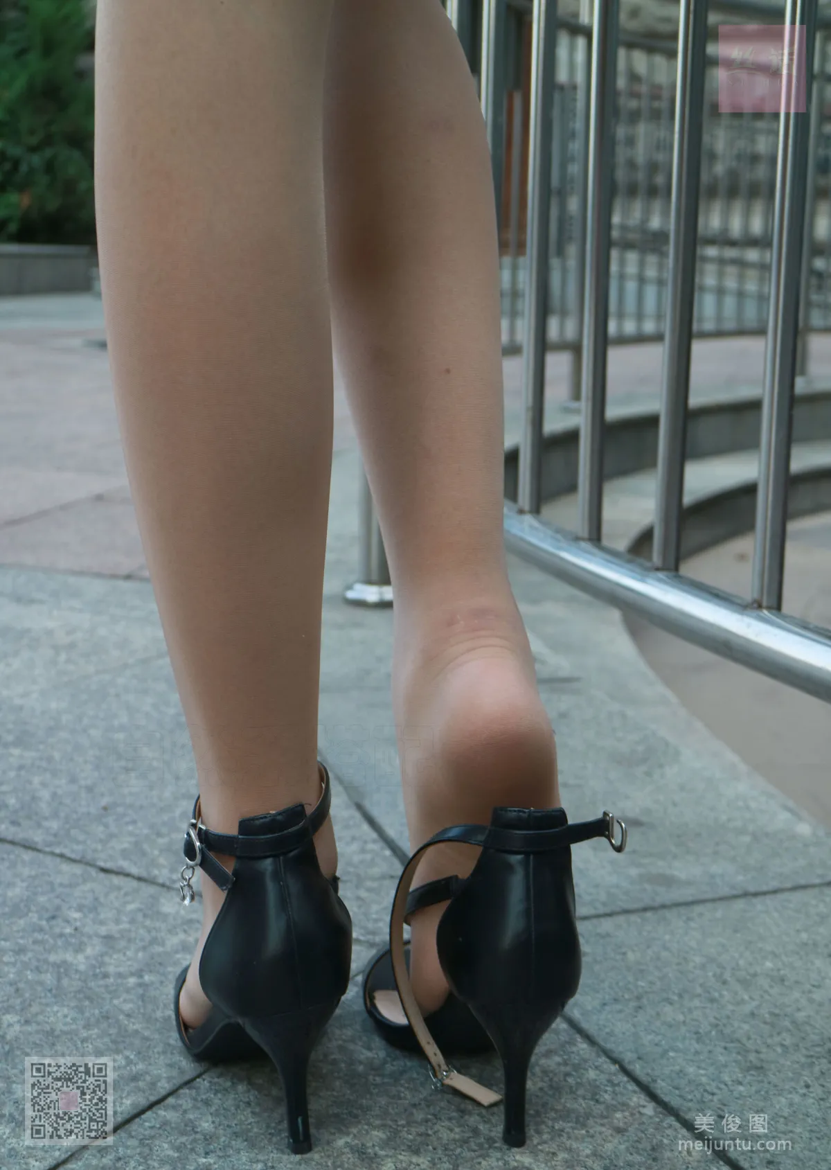 [SiHua] SH010 Zi Qi, Similar Street Snap photo 5