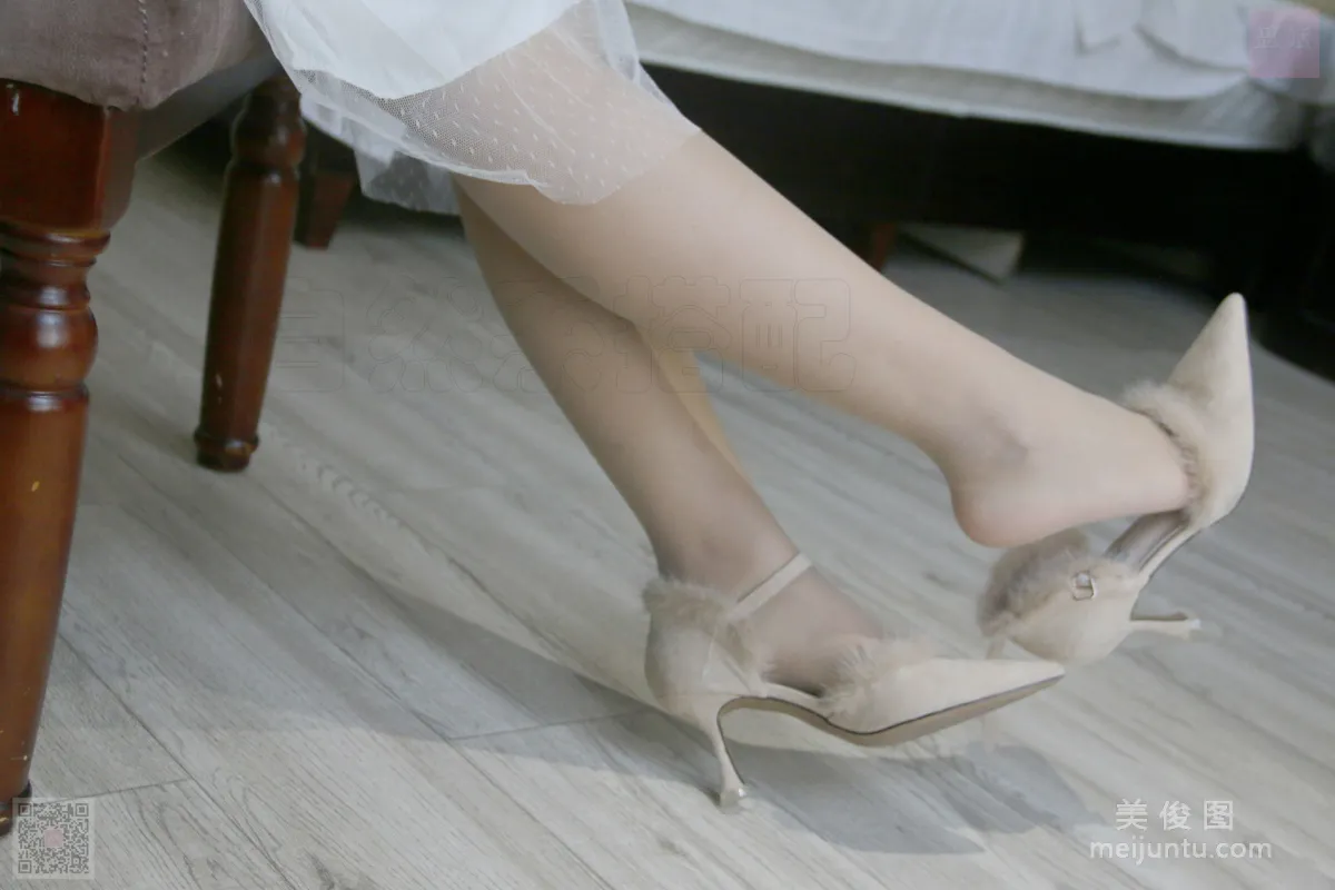 [SiHua] SH033 Zi Qi, Braided-Hair Girl in a White Dress photo 24