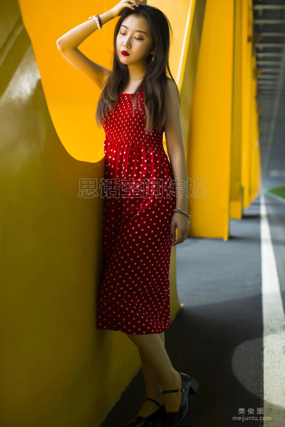 [SiHua] SH125 Lu Lu - Yangtze River Bridge Mysterious Red Dress photo 39