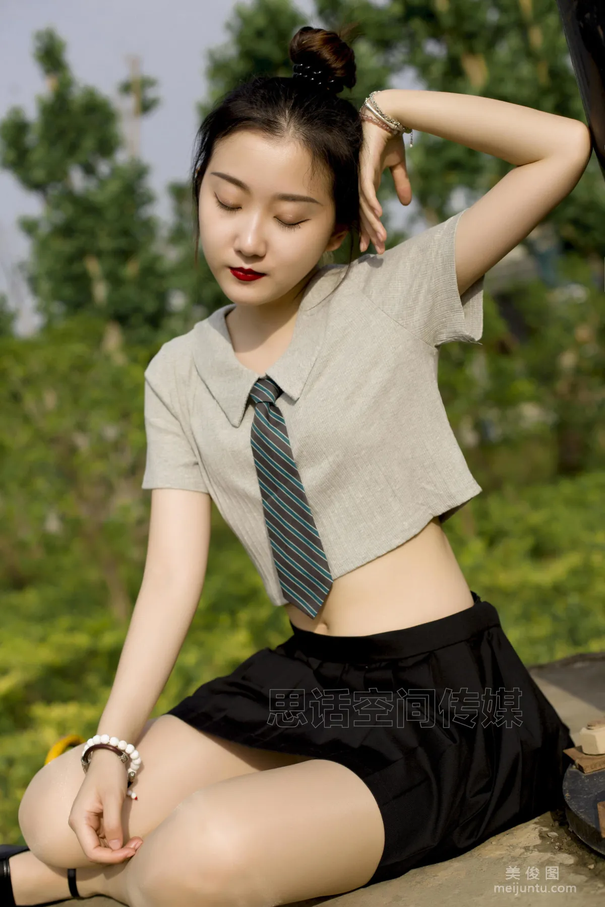 Lu Lu: SiHua SH126 photo 21