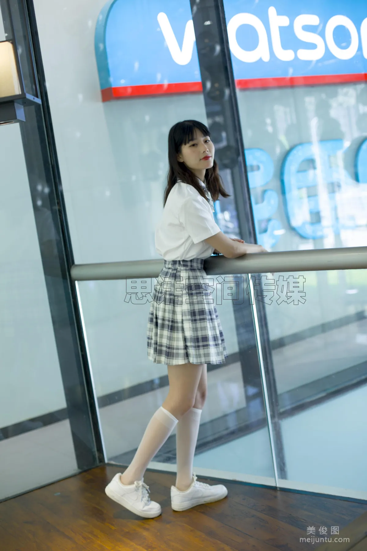 [思話SiHua] SH127 詩韻 - 商場裡的JK女孩 4