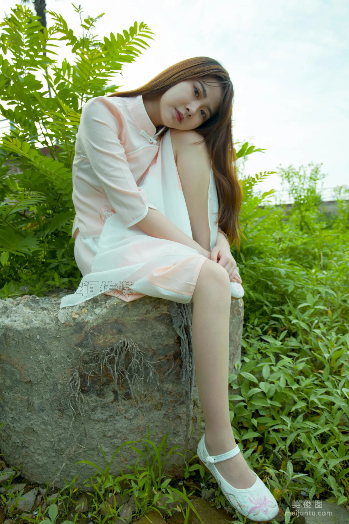 [SiHua] SH136 Su Yu - Girl Next Door Little Fairy's Beautiful Feet photo 40