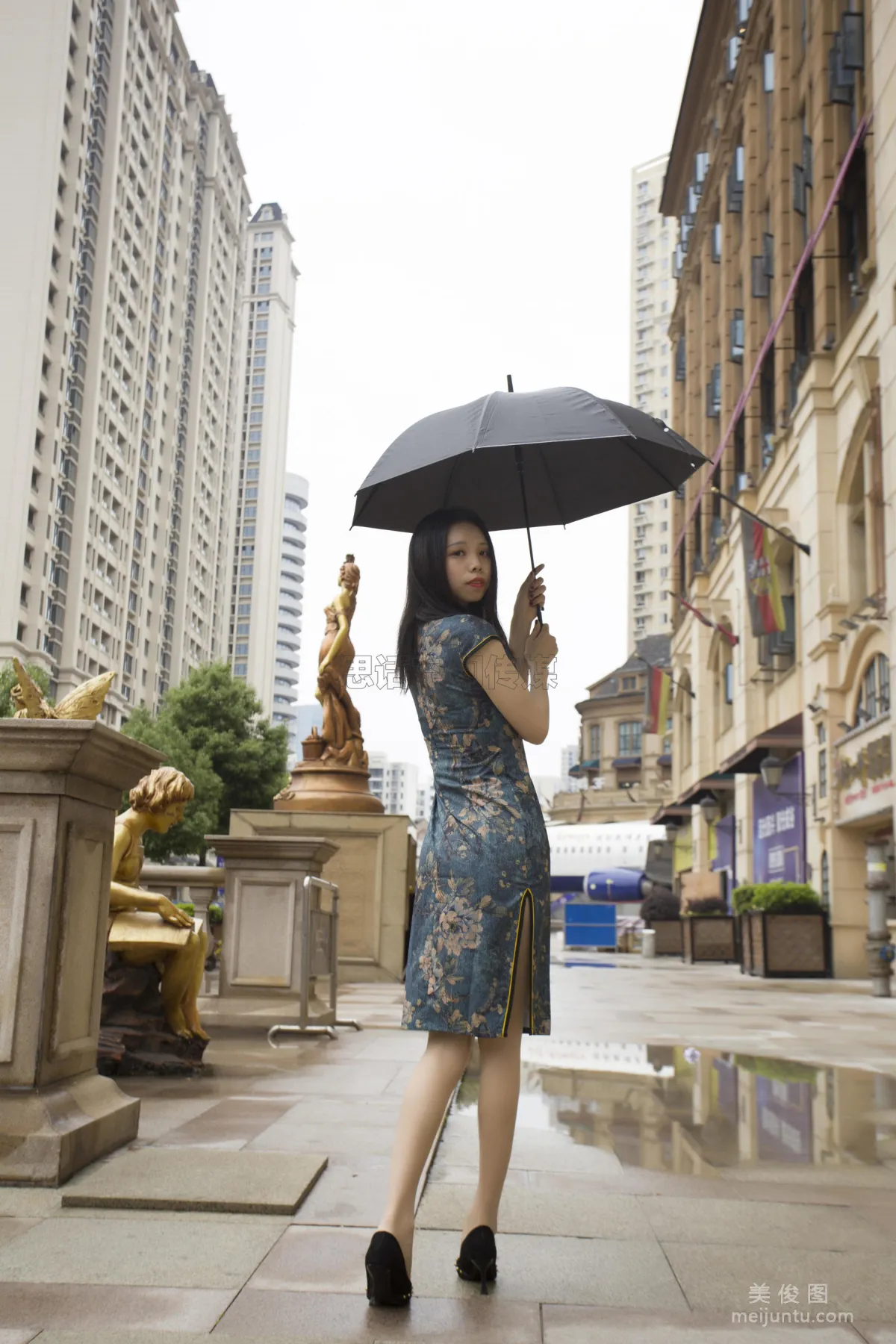 [SiHua] SH144 Xiao Qiao - Flesh-Colored Stockings Under a Qipao photo 18