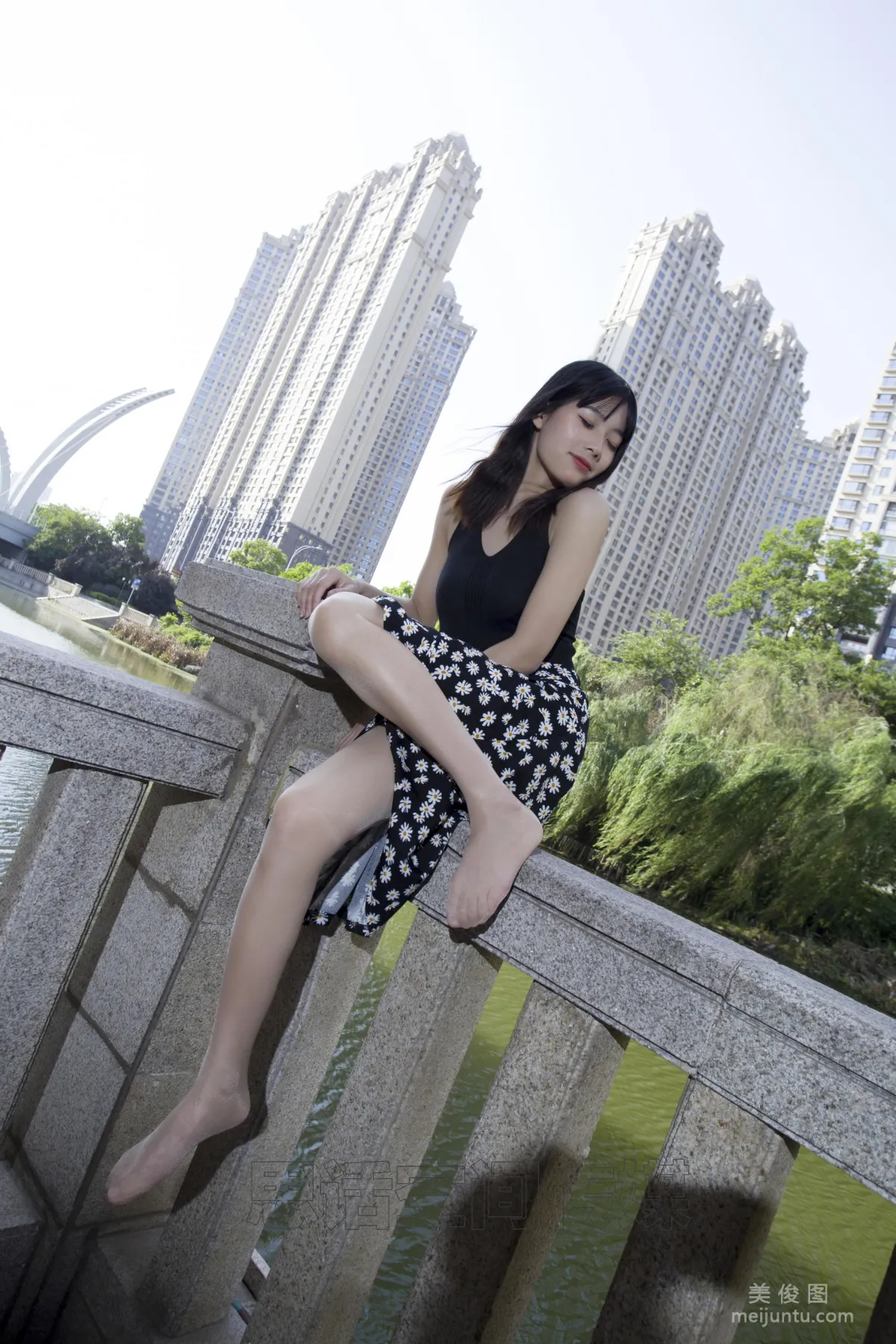 [SiHua] SH131 Shi Shi - Bohemian Sexy Girl photo 18