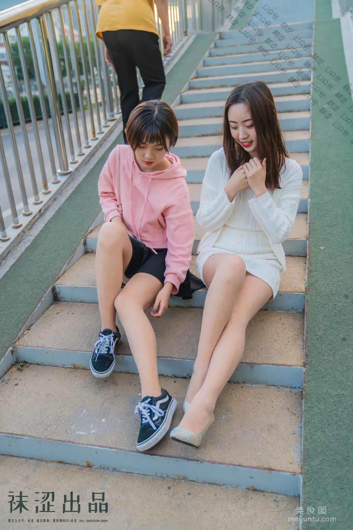 [Wase] VOL.045 Shuang Ren Zizhuyuan Photo Set photo 6