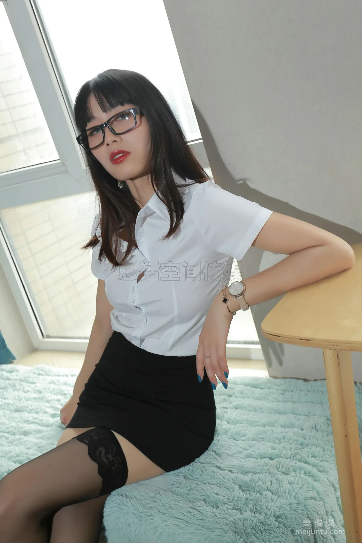 [SiHua] SH164 Shi Shi, Shi Shi's Graceful Black Stockings photo 4