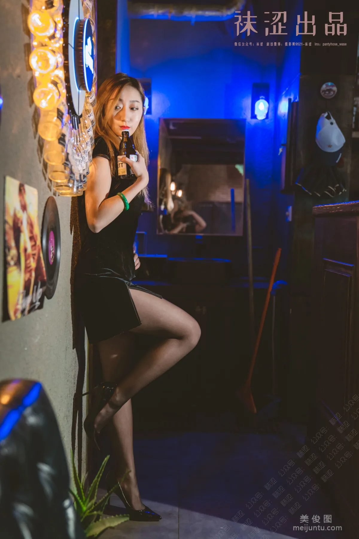 [Wase] VOL.054 Liu Haha, Black Stockings and Little Qipao photo 40