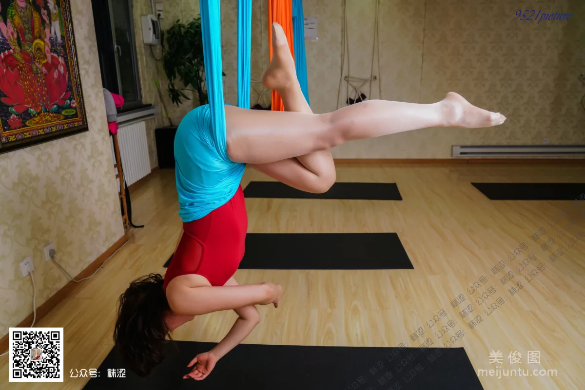 [Wase] VOL.021 Jing Jing - Aerial Yoga and Oil-Shine Stockings photo 18