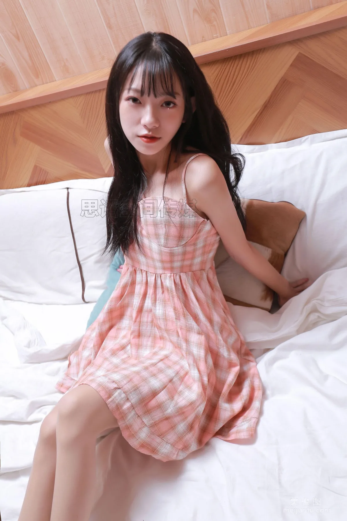 [SiHua] SH185 Shan Shan - The Pure Schoolgirl's First Time photo 4
