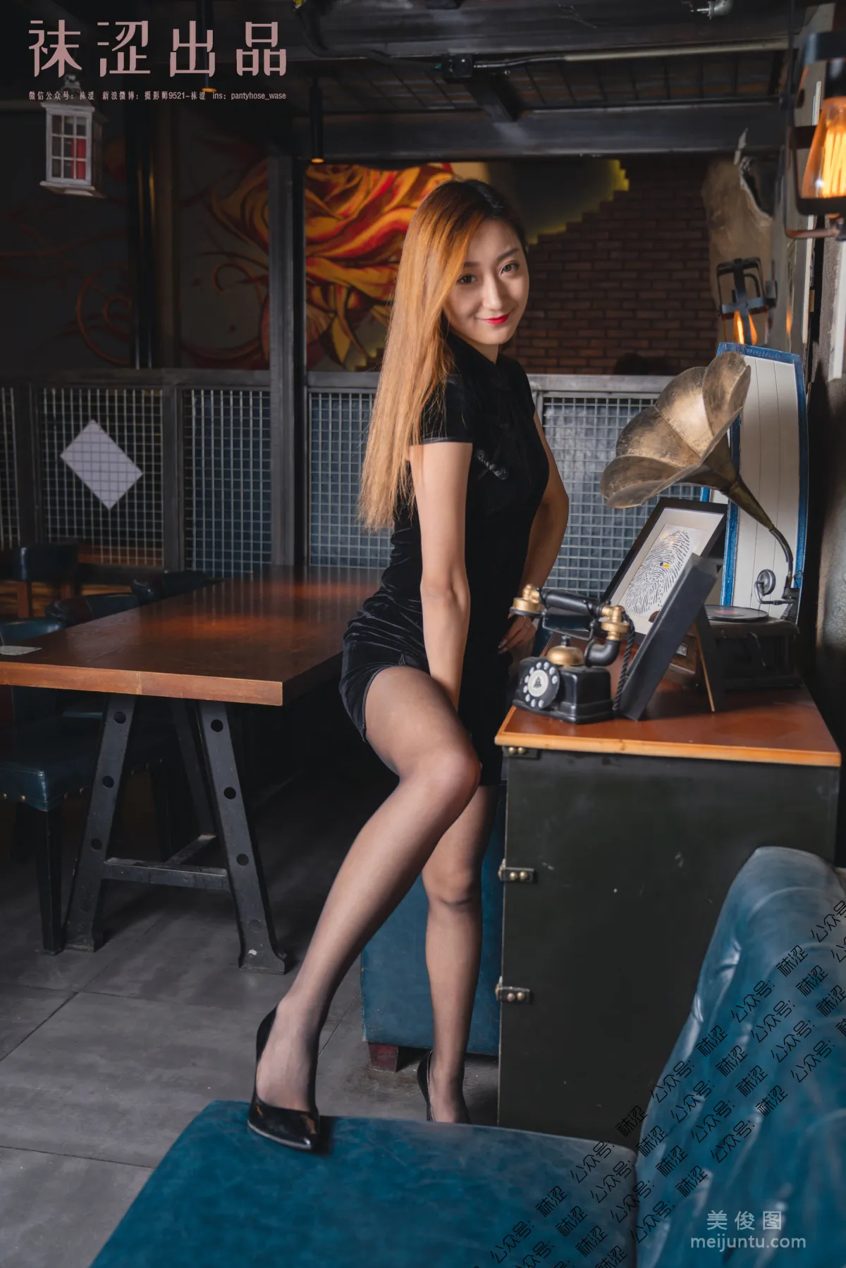 [Wase] VOL.054 Liu Haha, Black Stockings and Little Qipao photo 38