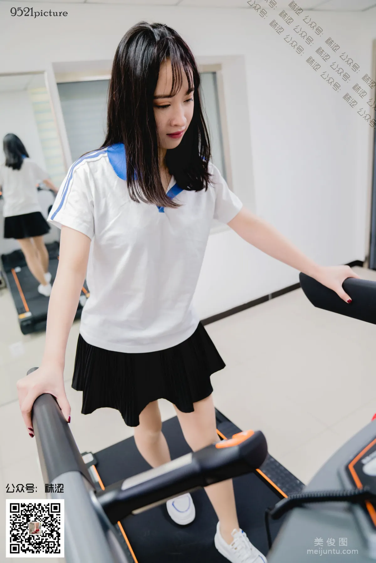 [袜涩] VOL.030 Amanda - 学生制服52