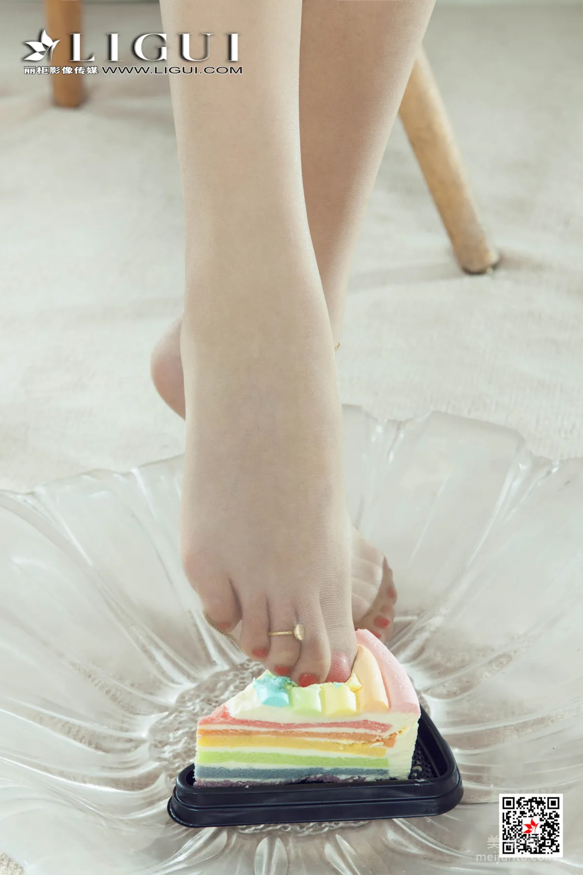 [Ligui] Model Pan Pan, Glasses Girl JK Uniform Stockings and Feet photo 34
