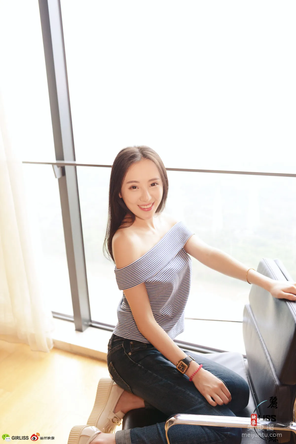 [丽丝映像GIRLISS]  你的微笑 写真套图6
