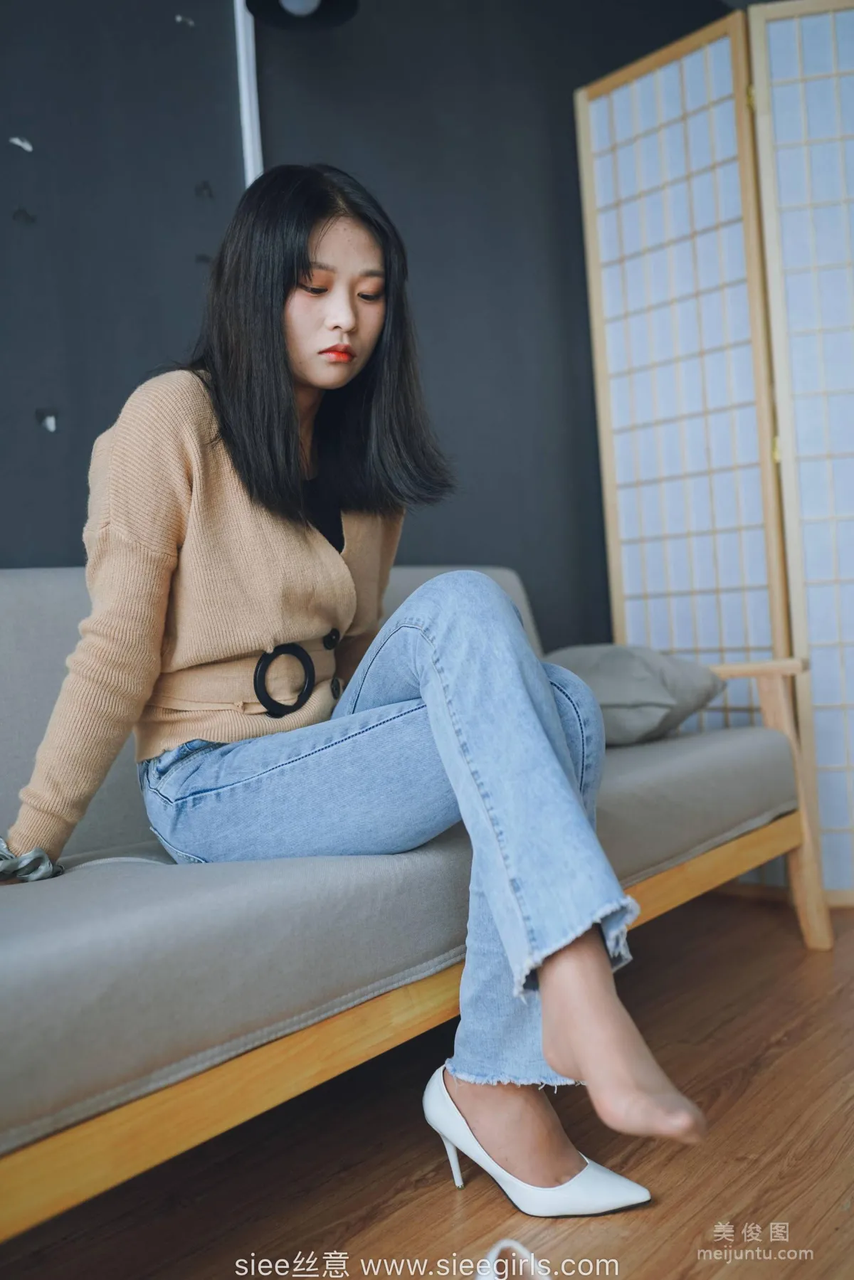[SIEE] No.471 Wen Wen - White High Heels, Stockings in Pants photo 16