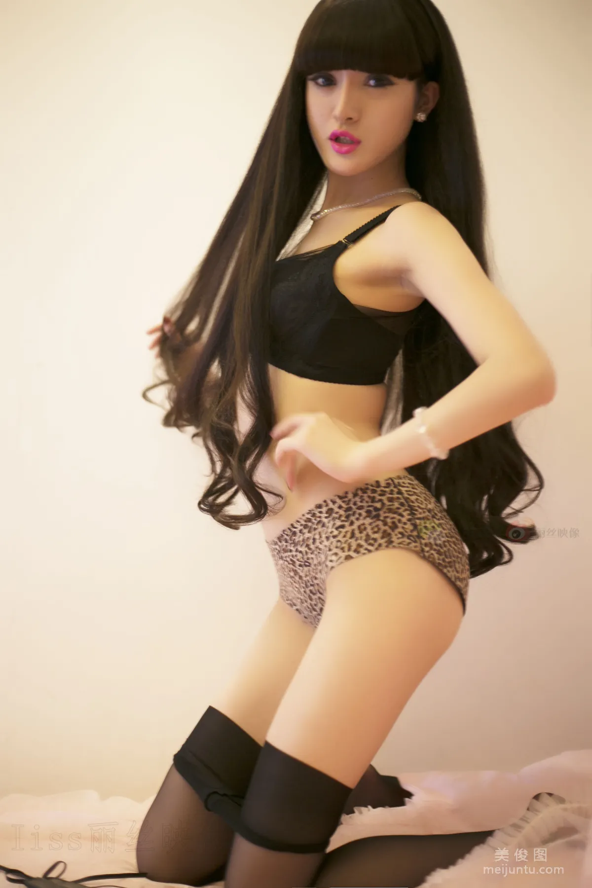 GIRLISS photo 28