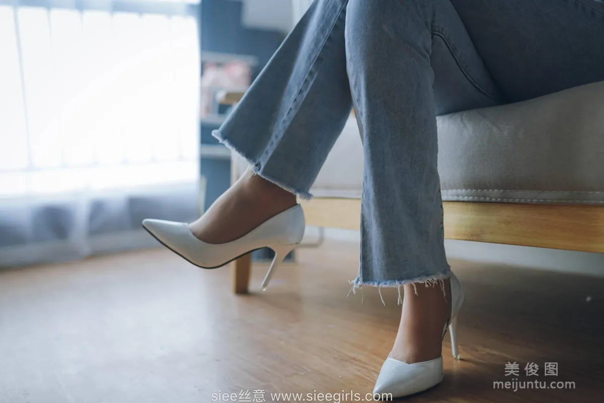 [SIEE] No.471 Wen Wen - White High Heels, Stockings in Pants photo 9