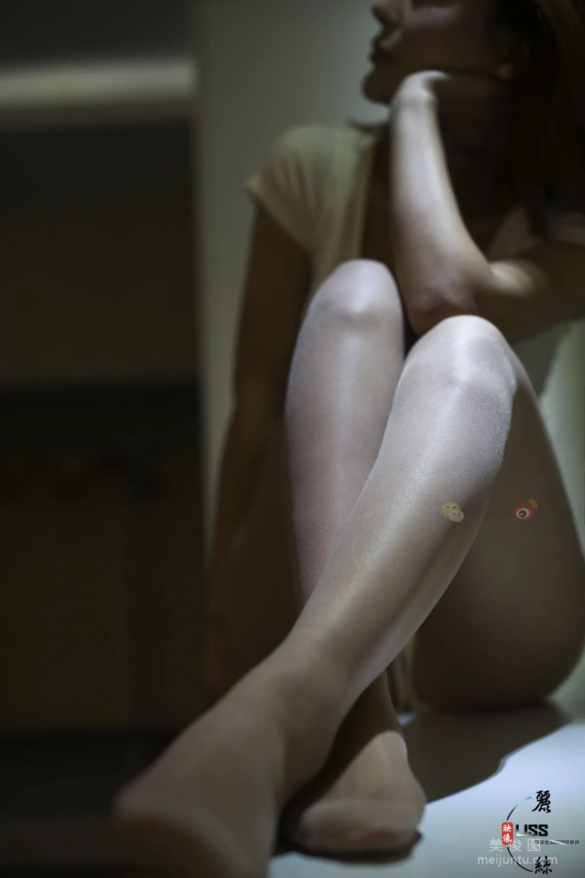 [GIRLISS] Liang Bing, Beautiful Legs, Photo Set photo 33