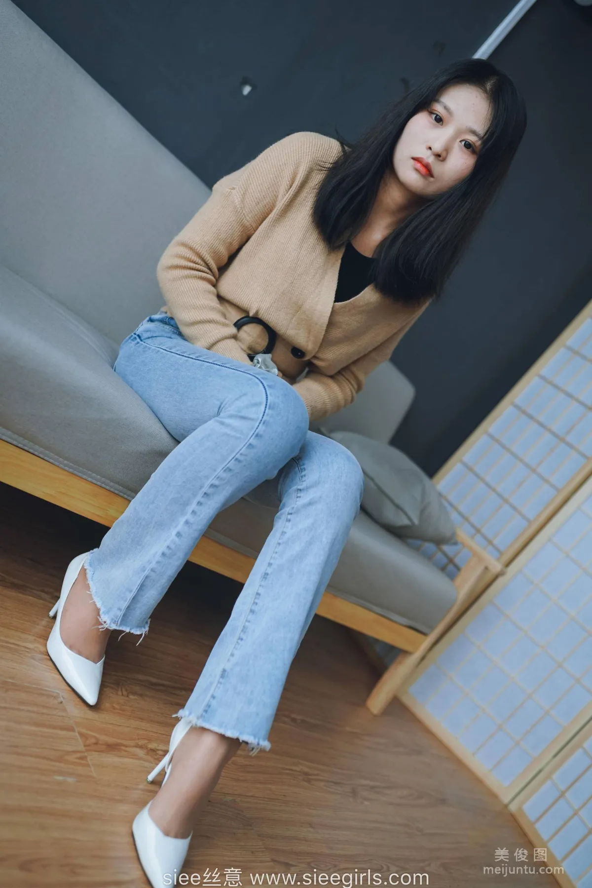 [SIEE] No.471 Wen Wen - White High Heels, Stockings in Pants photo 7
