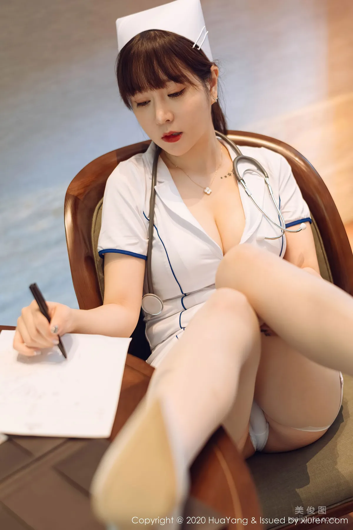[HuaYang] Vol.330 Wang Yuchun - The Head Nurse's Private Gentle and Considerate Service~ photo 86