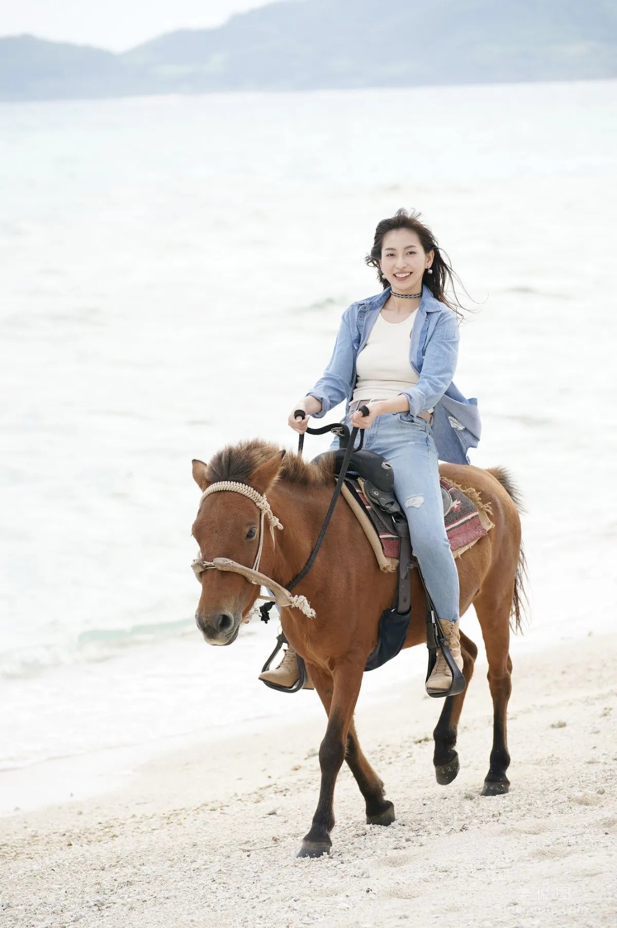 [Hello! Project Digital Books] No.198 Akari Uemura photo 52
