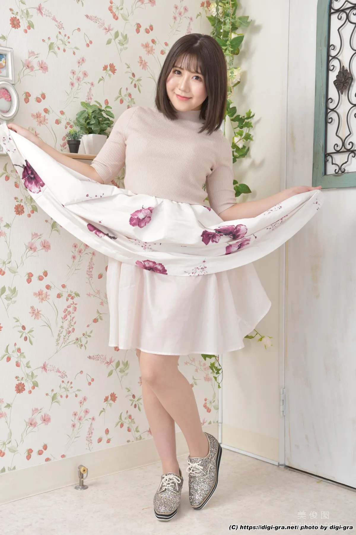 [Digi-Gra] Momoe Takanashi 小鳥遊ももえ Photoset 01 12