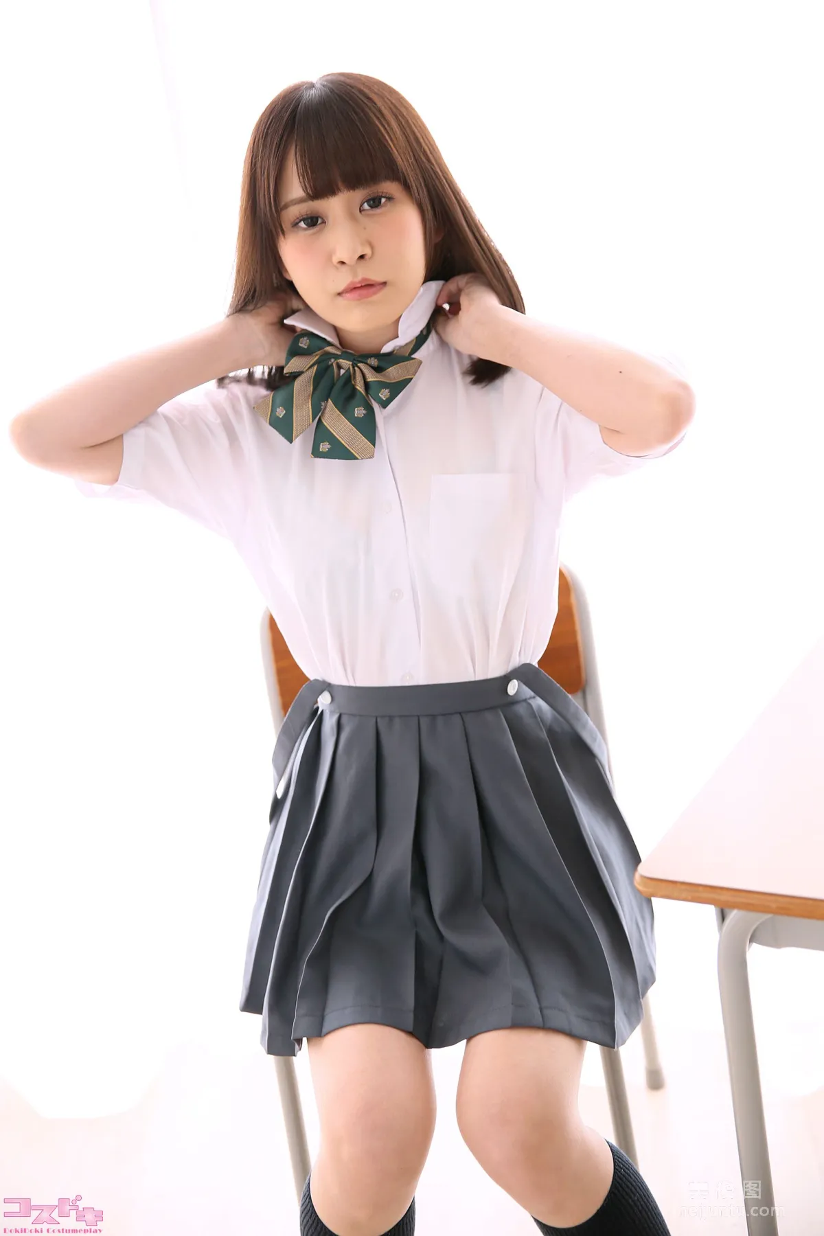 [Cosdoki] 成瀬りお - naruserio2_pic_seifukutsuri1+2 32