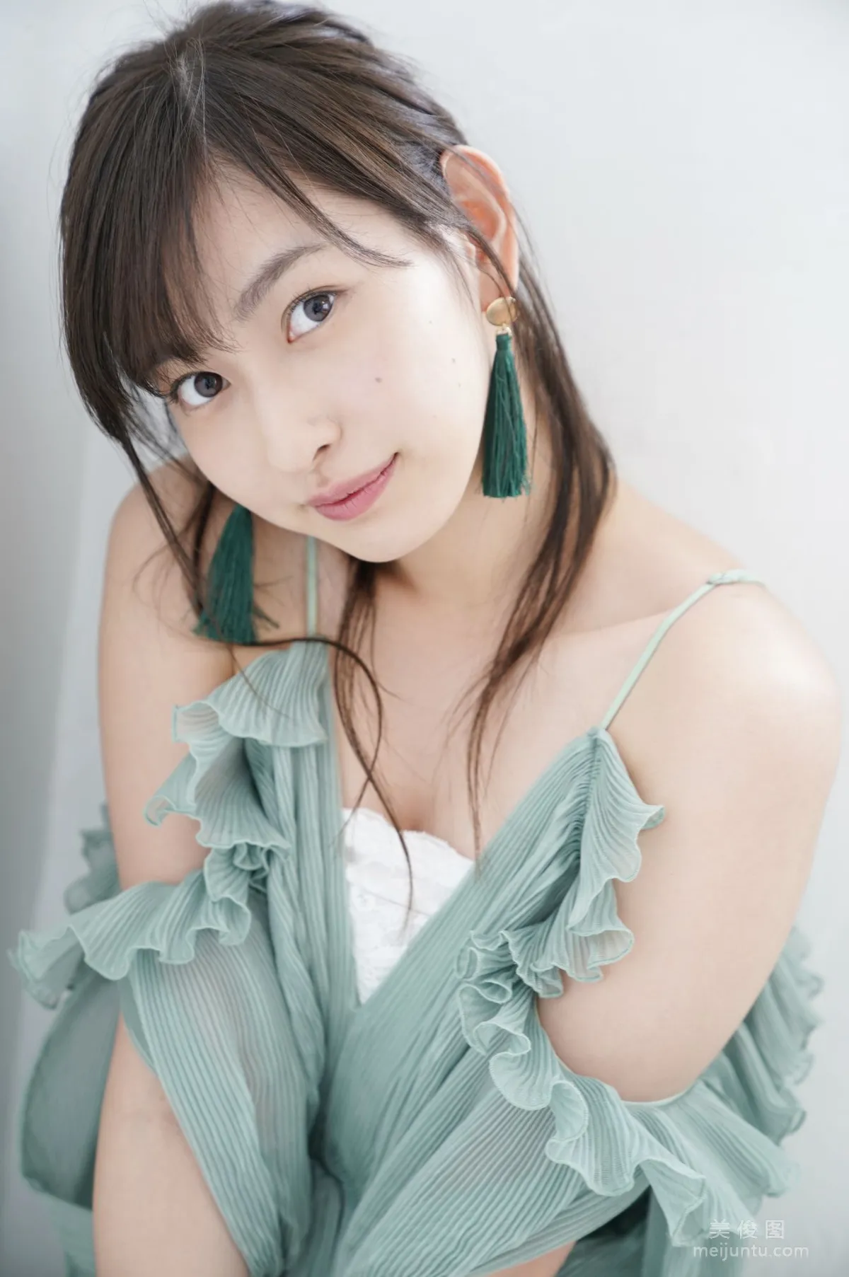 [Hello! Project Digital Books] No.198 Akari Uemura photo 41