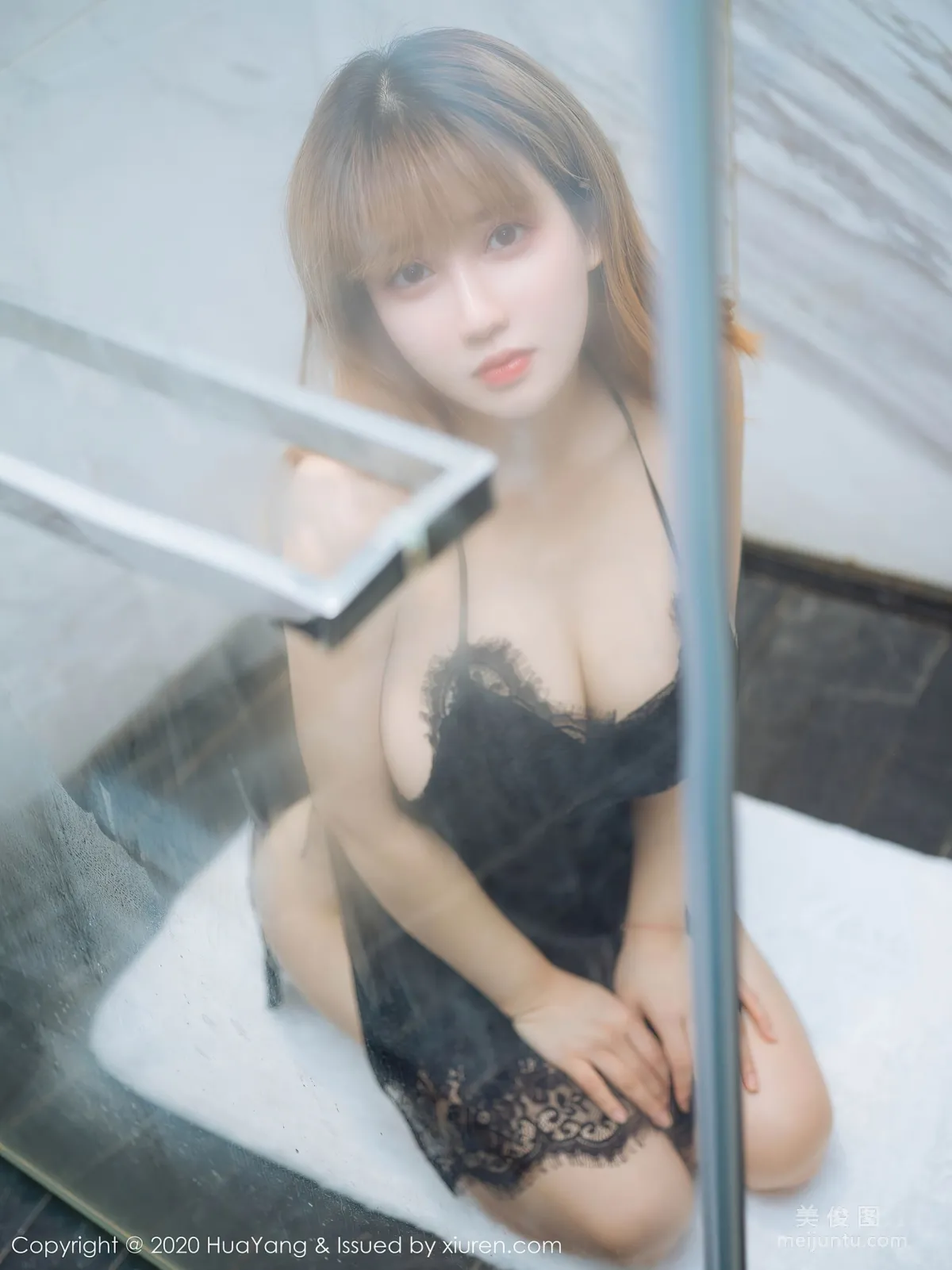 [花漾HuaYang] Vol.311 周大萌 - 黑色的蕾絲睡衣在浴室中淋漓濕身 15
