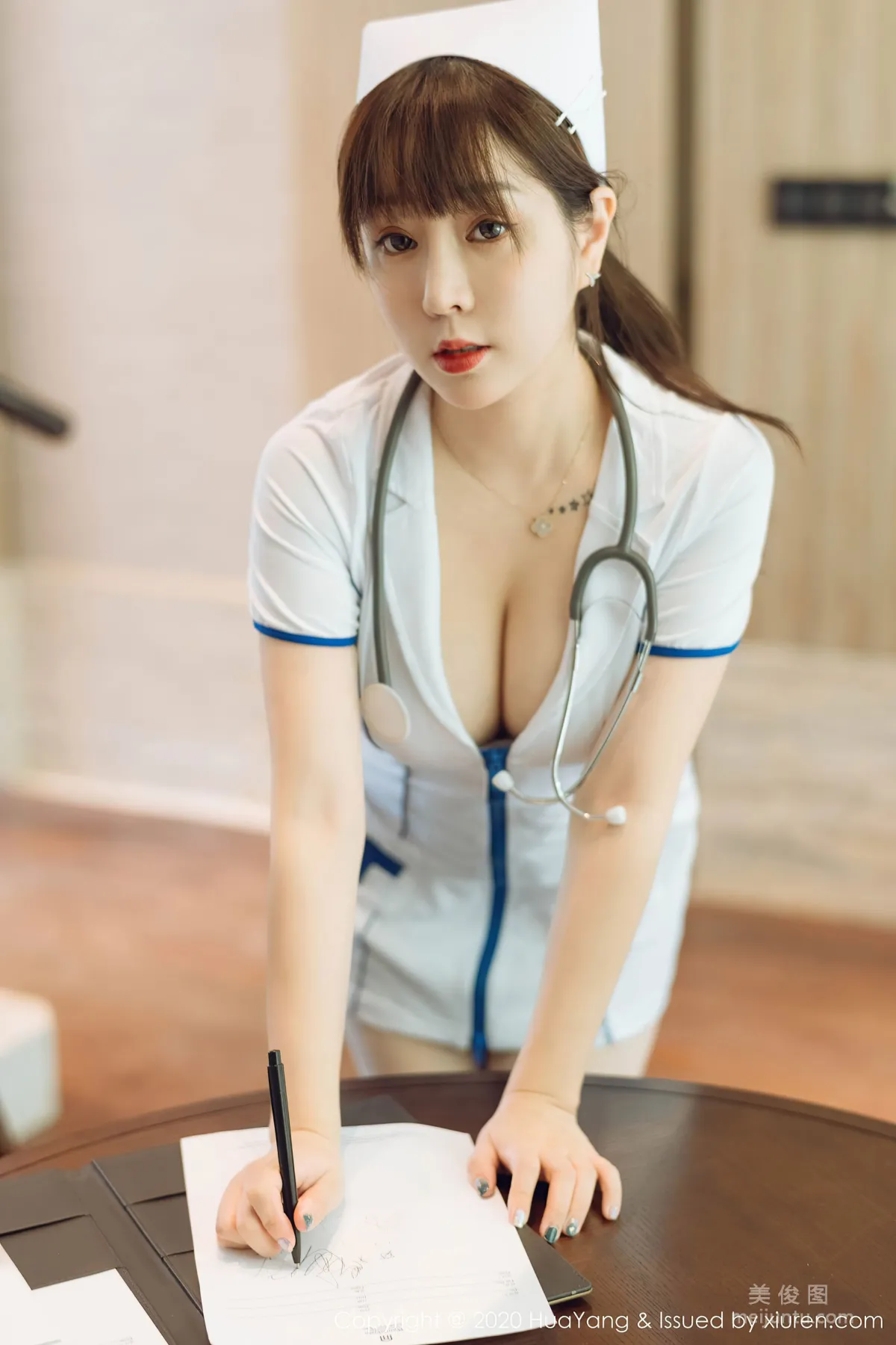 [HuaYang] Vol.330 Wang Yuchun - The Head Nurse's Private Gentle and Considerate Service~ photo 9