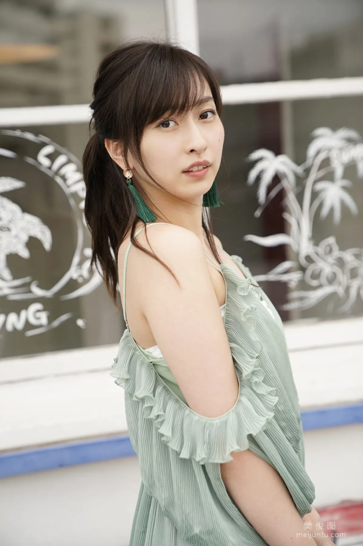 [Hello! Project Digital Books] No.198 Akari Uemura photo 28