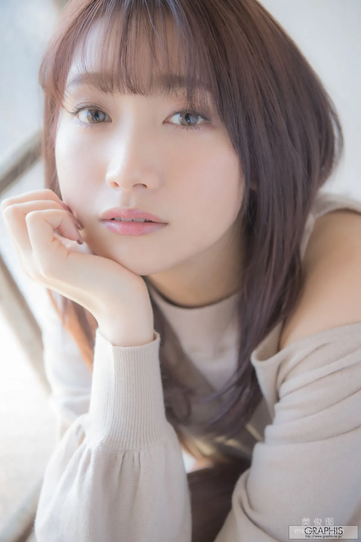 Anna Kami: Graphis photo 3