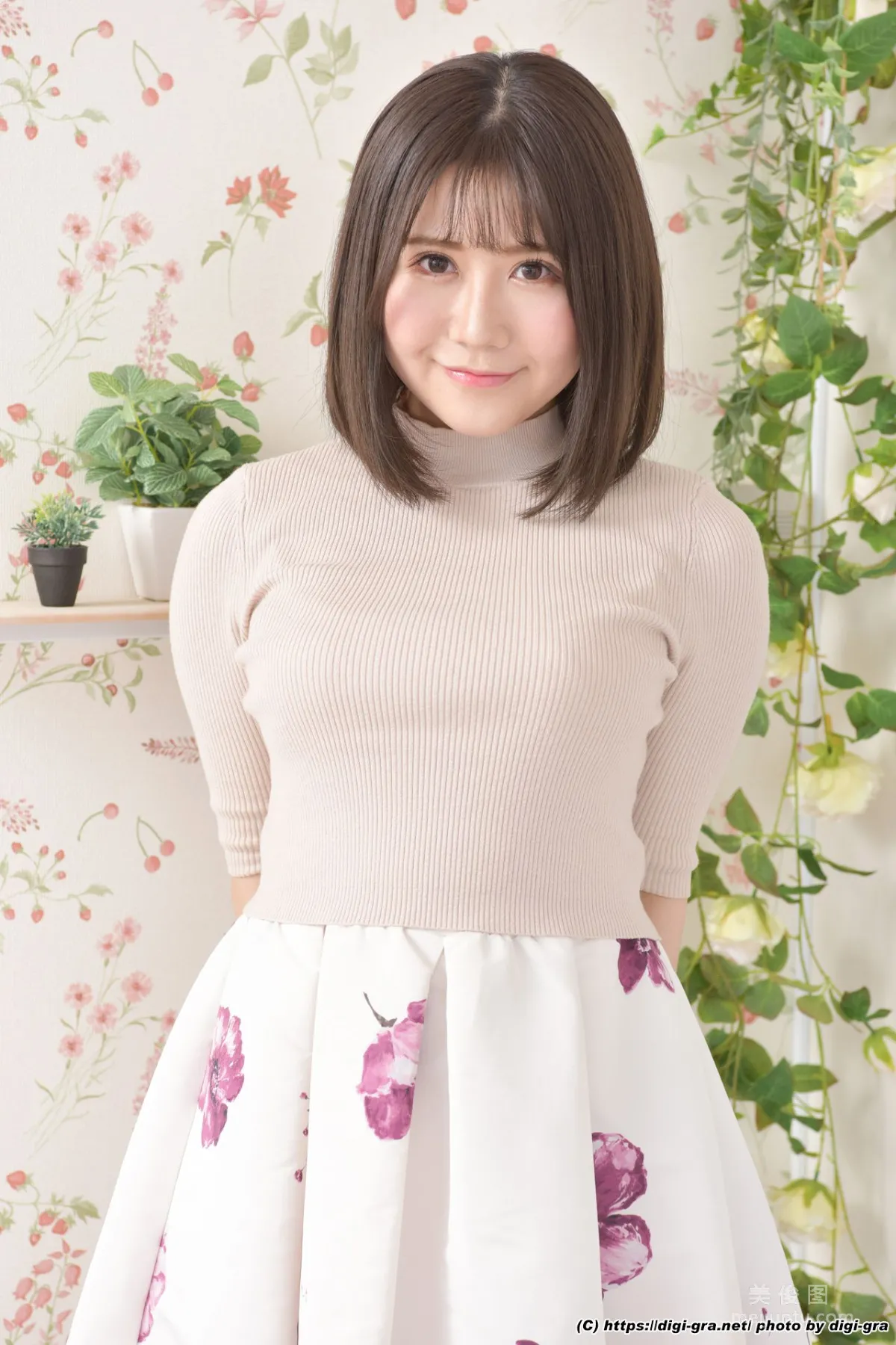 [Digi-Gra] Momoe Takanashi 小鳥遊ももえ Photoset 01 2