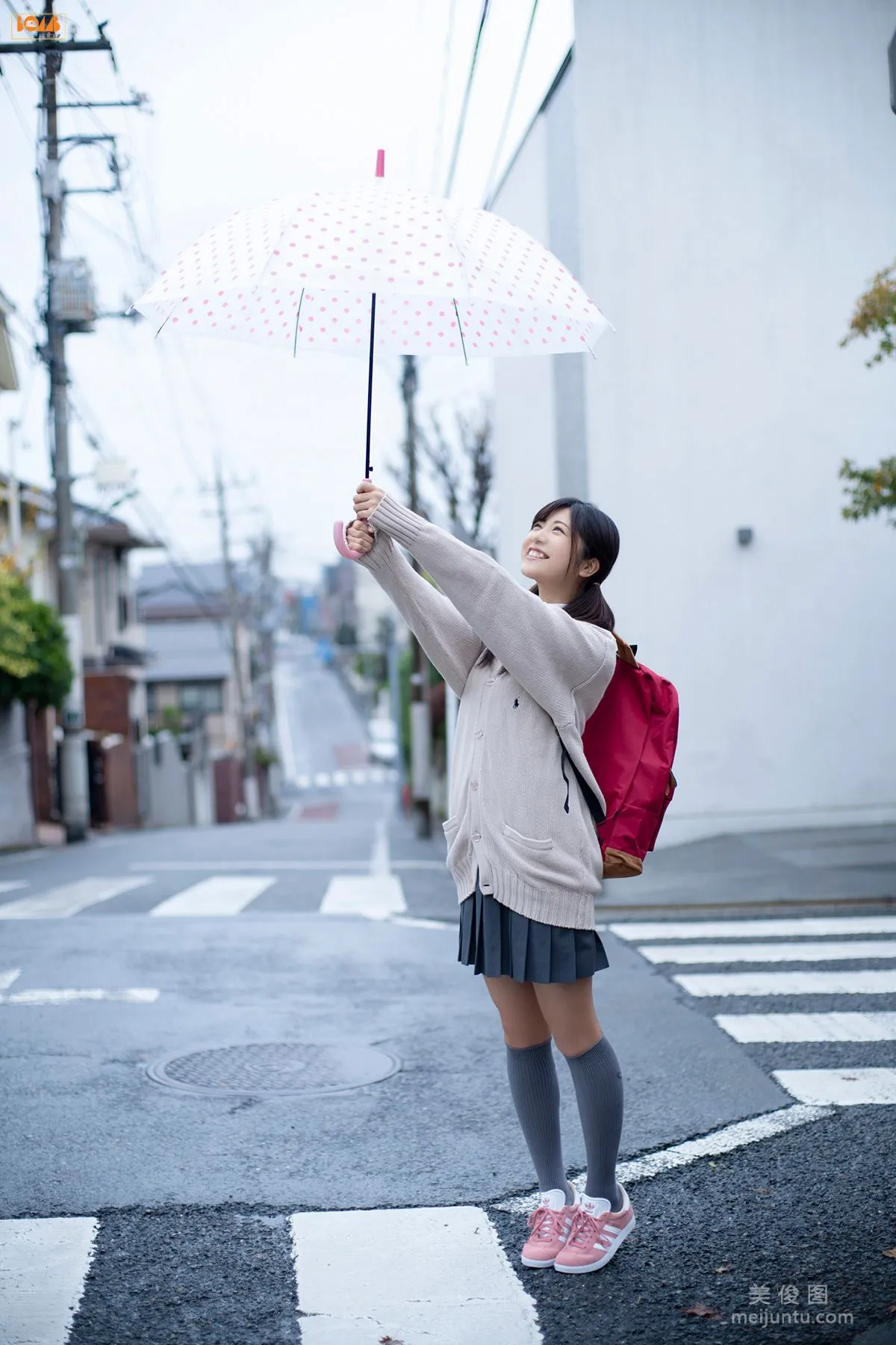 [BOMB.tv] 吉田莉桜 - 『雨の土曜日、君に恋した。』4