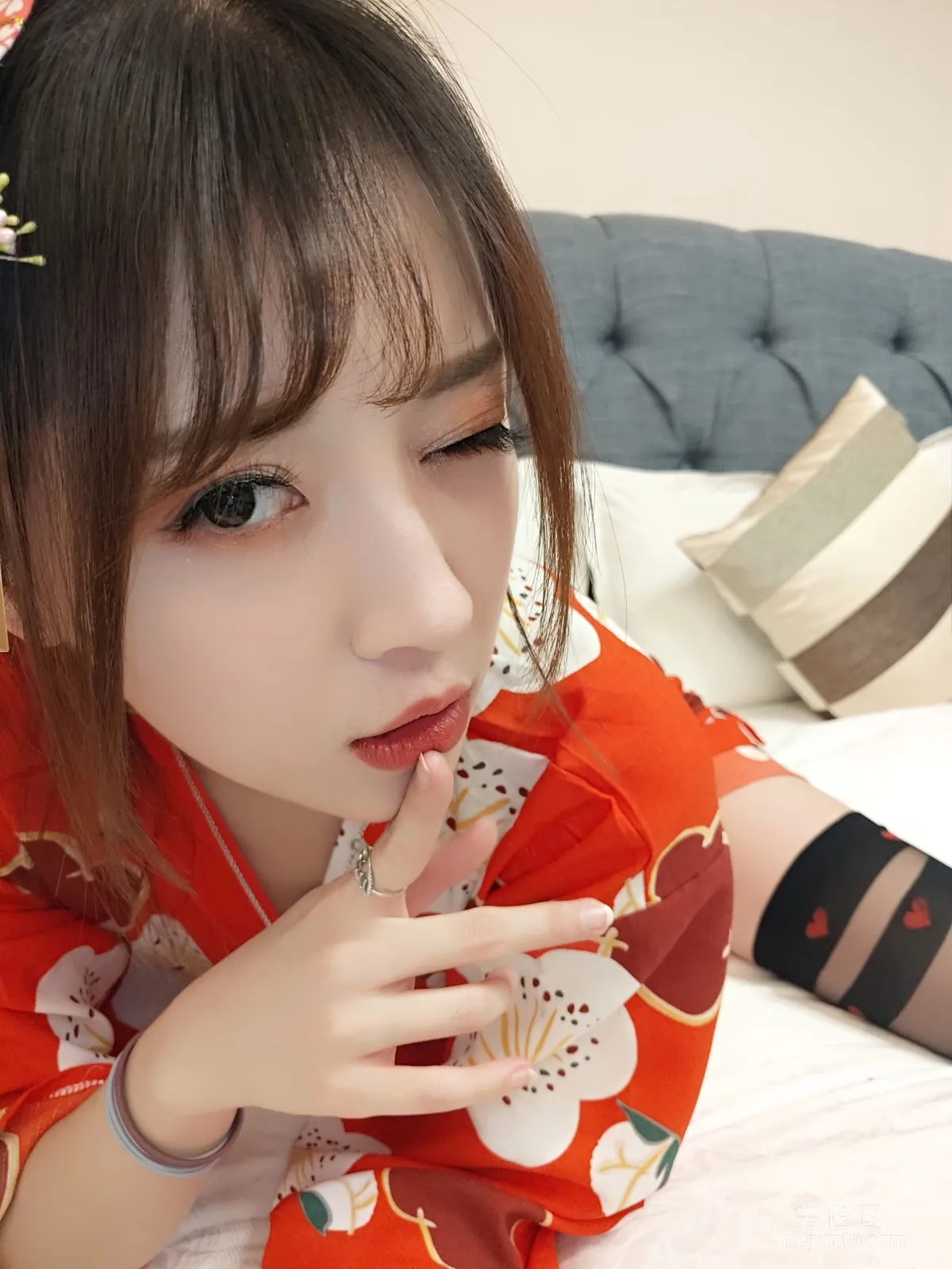 [Cosplay] Xiaonv Wulu Na - Kimono Peach Heart Black Stockings photo 12