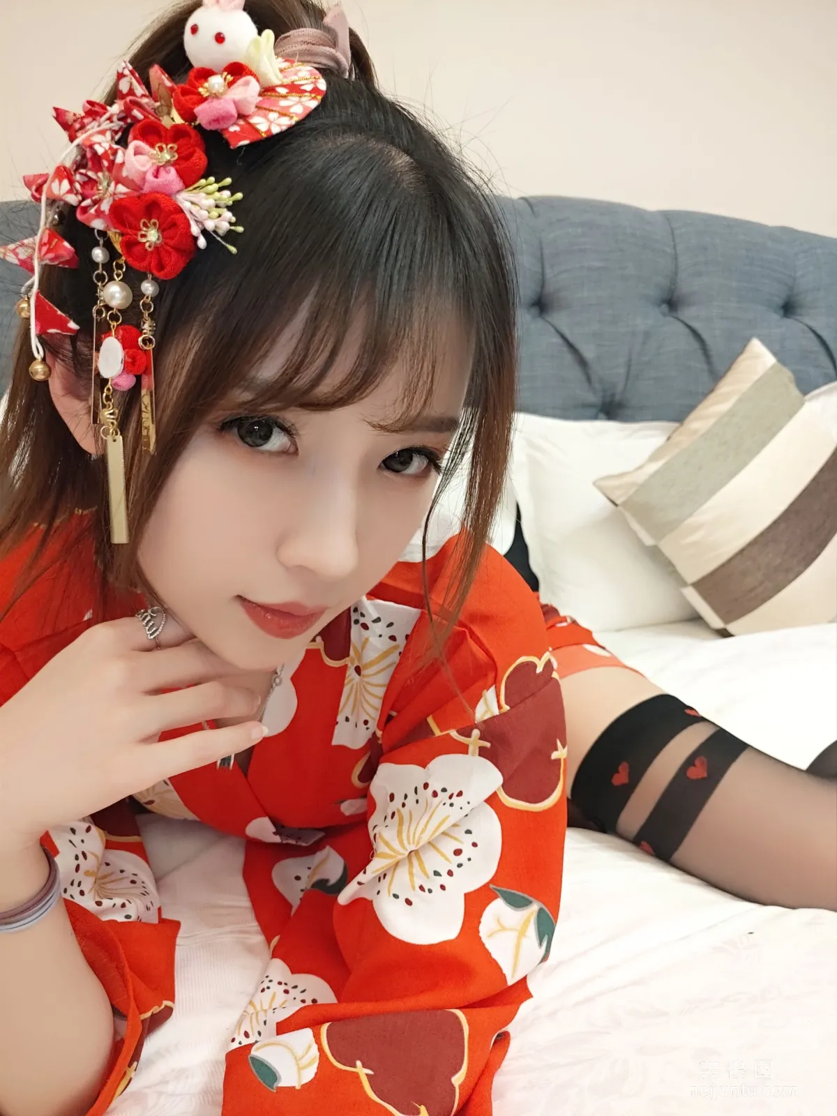 [Cosplay] Xiaonv Wulu Na - Kimono Peach Heart Black Stockings photo 11